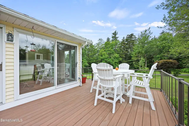 $795,000 | 4 Birch Hill Road, Peru, MA 01235