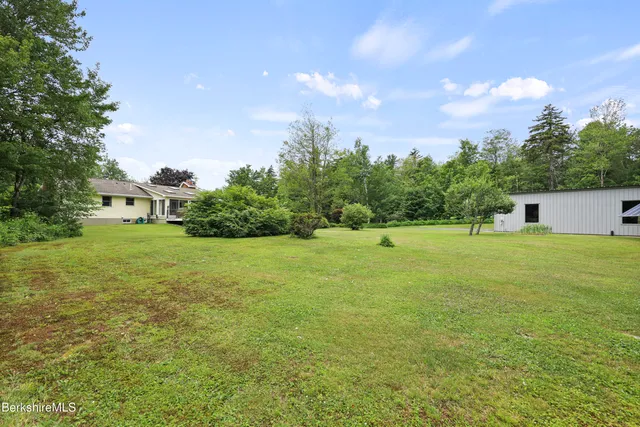 $795,000 | 4 Birch Hill Road, Peru, MA 01235