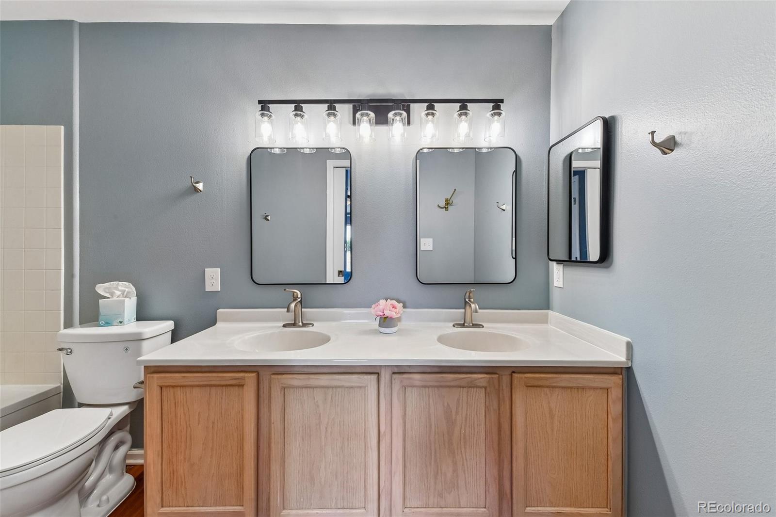 8485 Pebble Creek Way, Unit 203 Highlands Ranch, CO 80126 - Photo 40 of 49