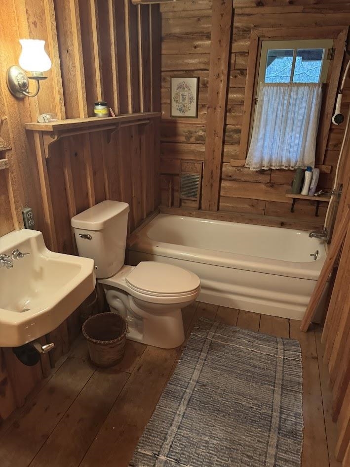 6031 Lake Shore Road Sturgeon Bay, WI 54235 - Photo 6 of 13