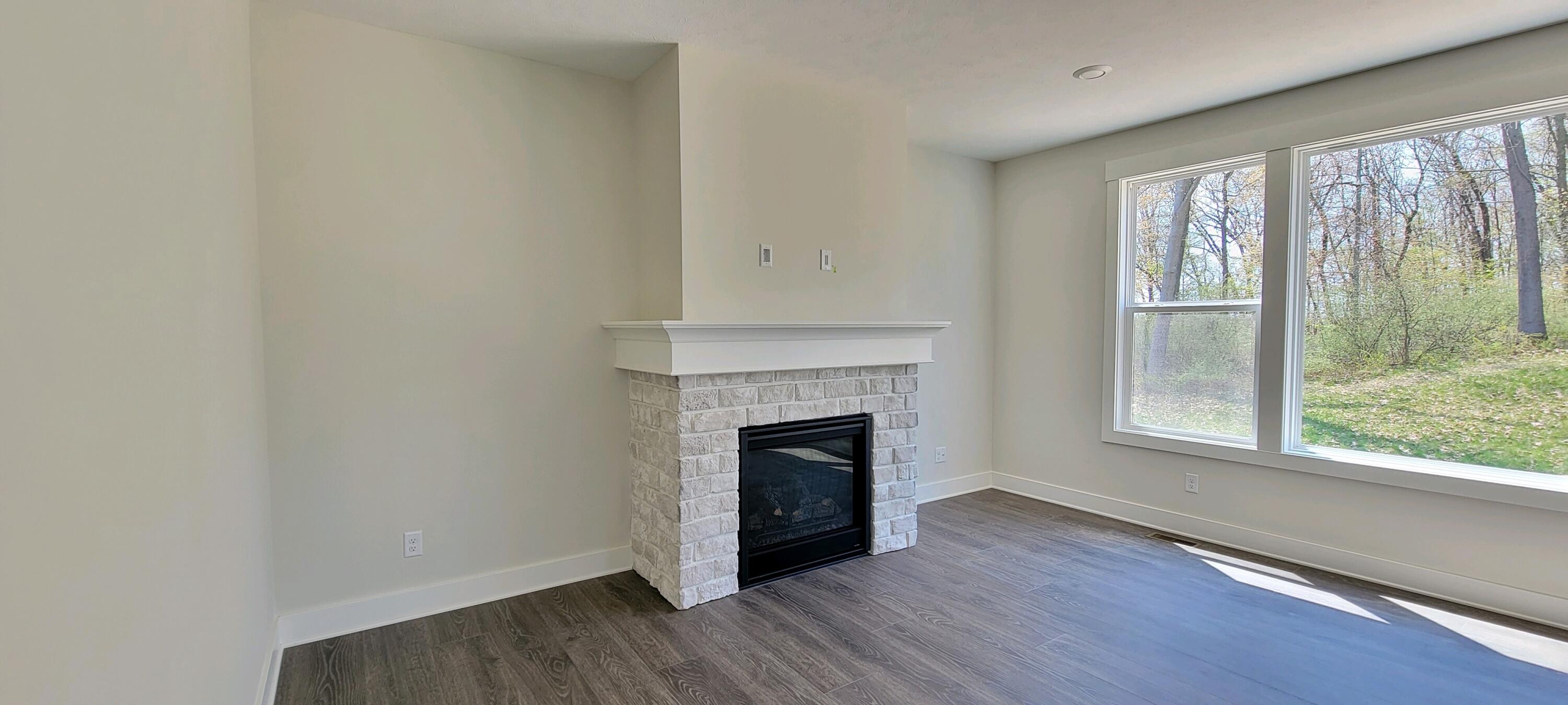 1561 Wales Road Southeast Lowell, MI 49331 - Photo 4 of 7 WFHO5753