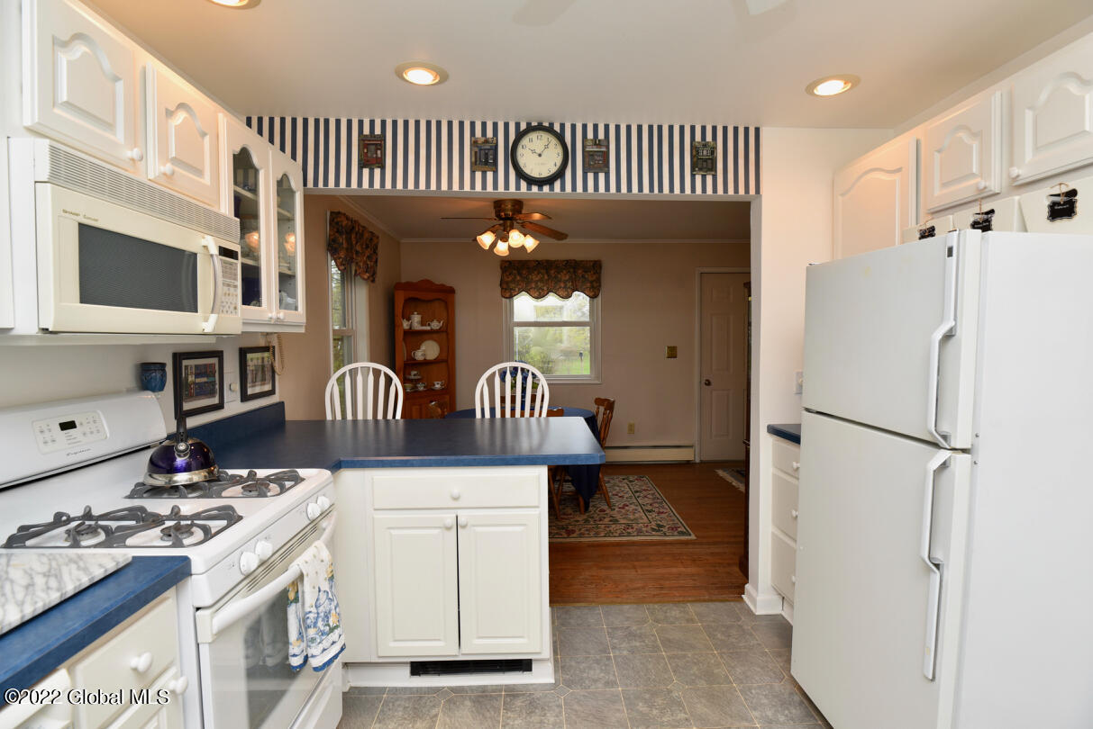 261 Old Loudon Road Latham, NY 12110 - Photo 20 of 41 12