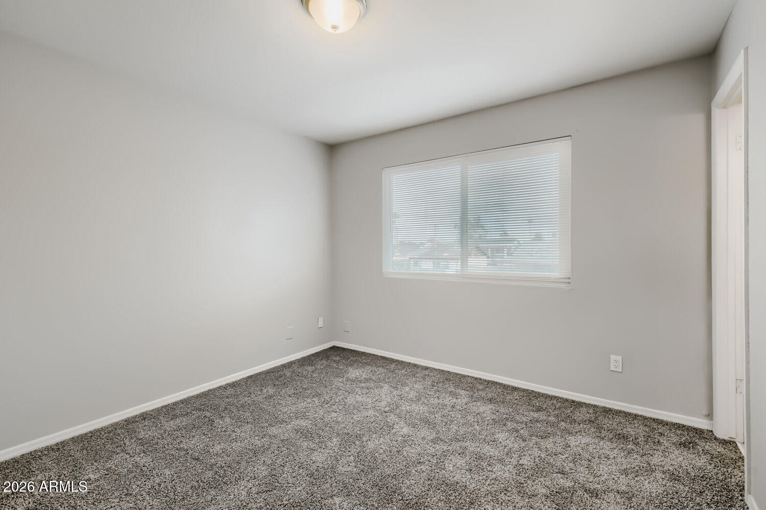 4648 East Alta Vista Road Phoenix, AZ 85042 - Photo 15 of 29 4648 E Alta Vista Rd - Web Quality - 015