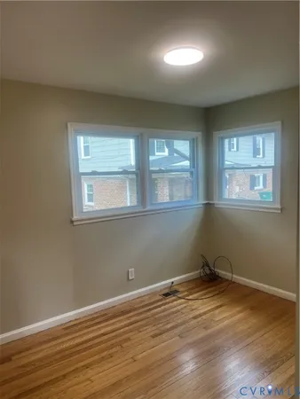 $1,200 | 809 Fort Henry Street, Petersburg, VA 23803
