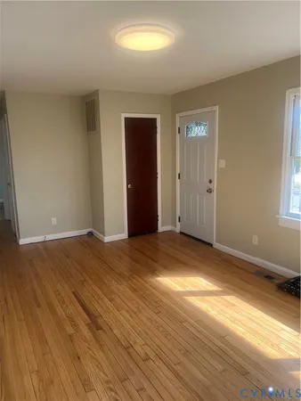 $1,500 | 809 Fort Henry Street, Petersburg, VA 23803
