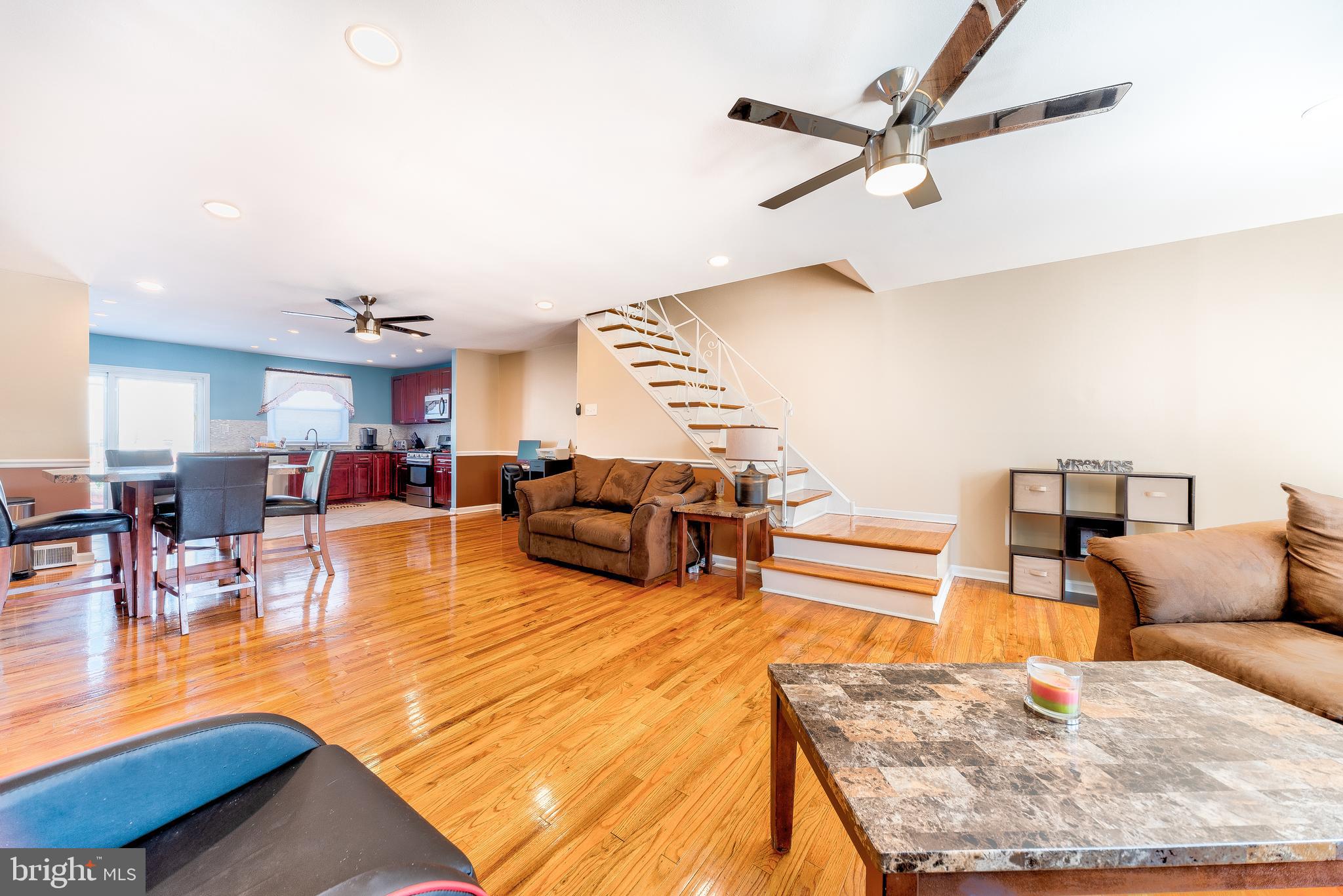 10822 Perrin Road Philadelphia, PA 19154 - Photo 4 of 21