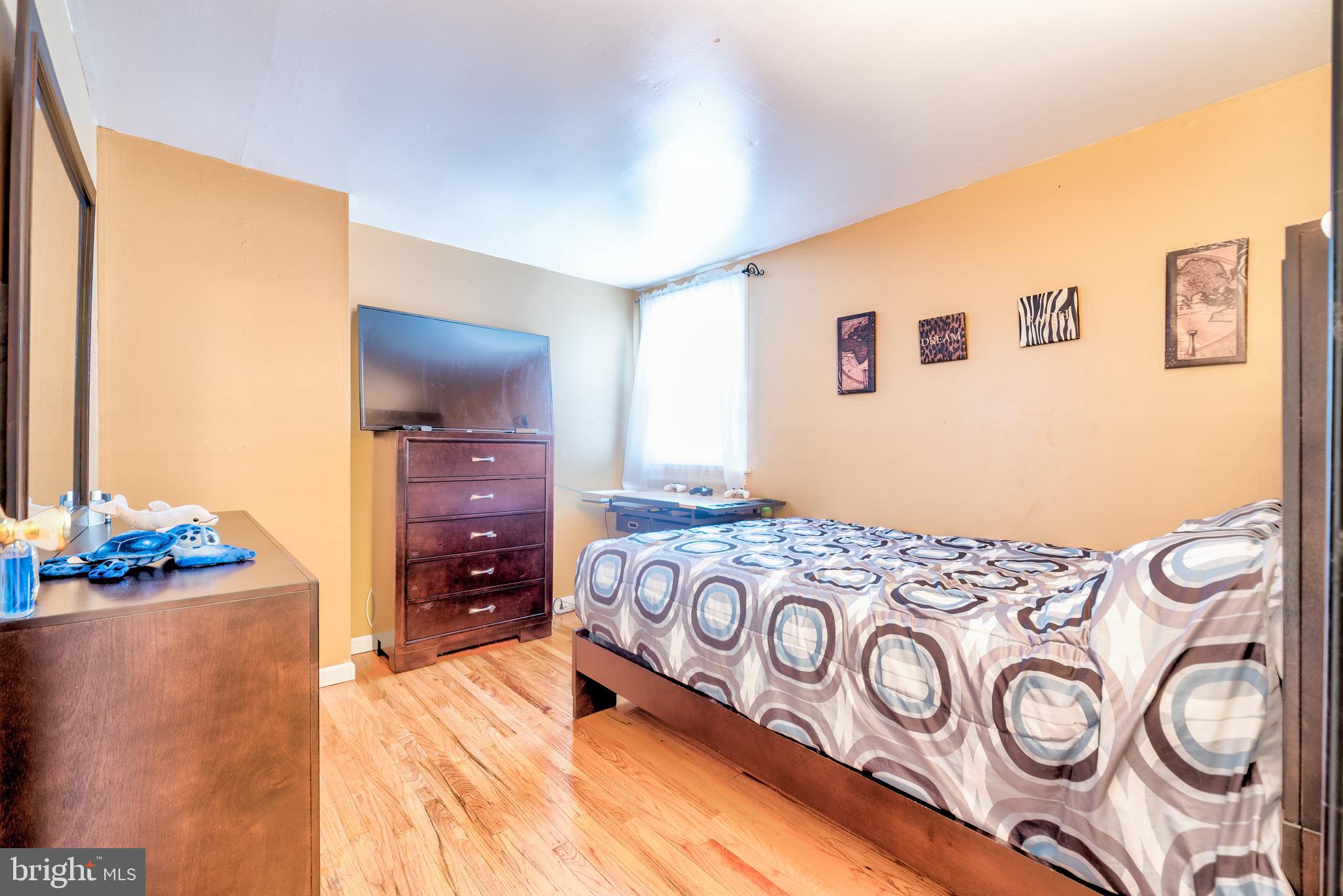 10822 Perrin Road Philadelphia, PA 19154 - Photo 9 of 21