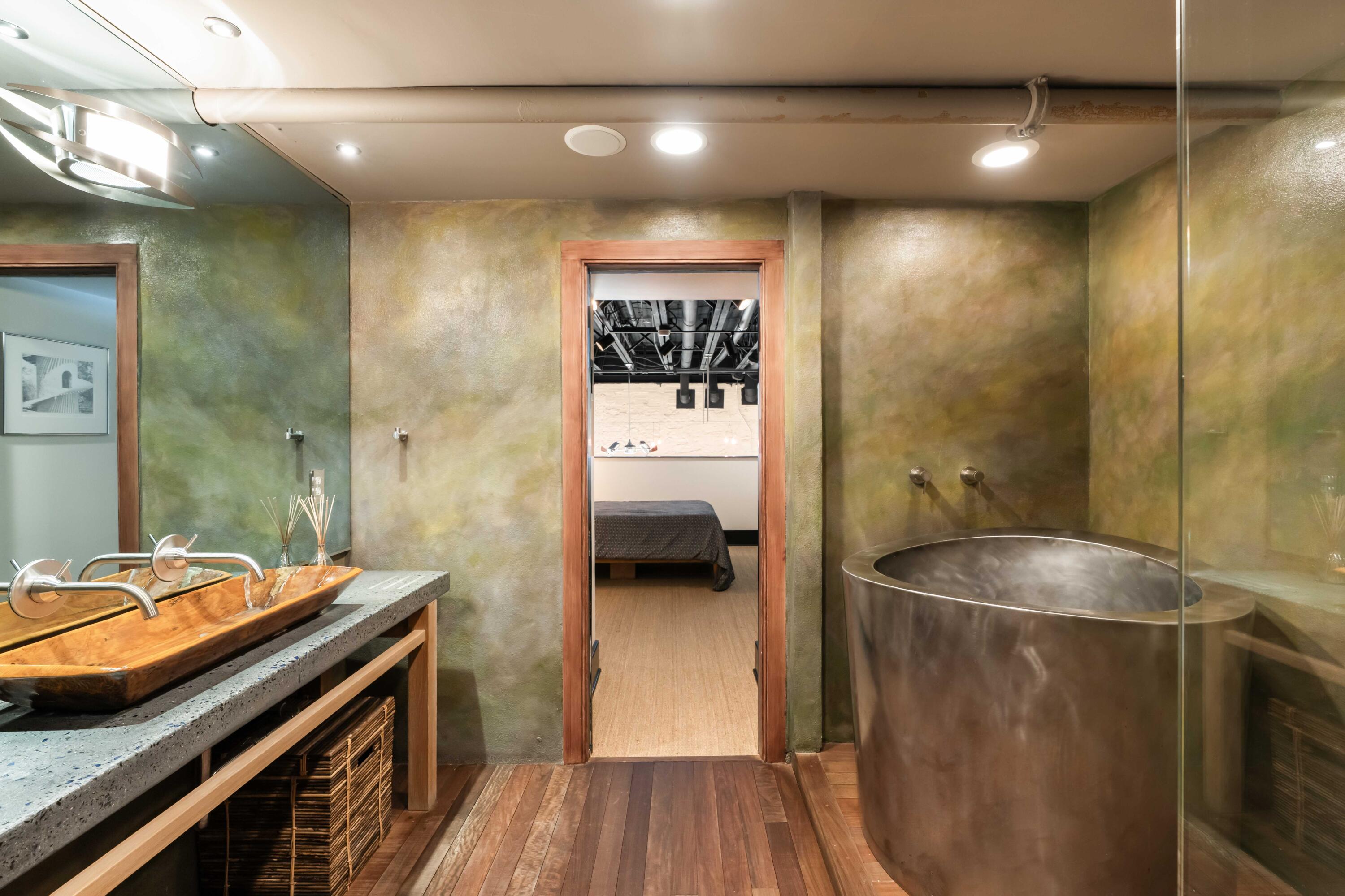 517 King Street, Unit PH 1 Charleston, SC 29403 - Photo 21 of 35 Primary bath back to bedroom