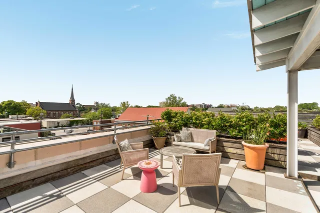 $2,750,000 | 517 King Street, Unit PH 1, Charleston, SC 29403