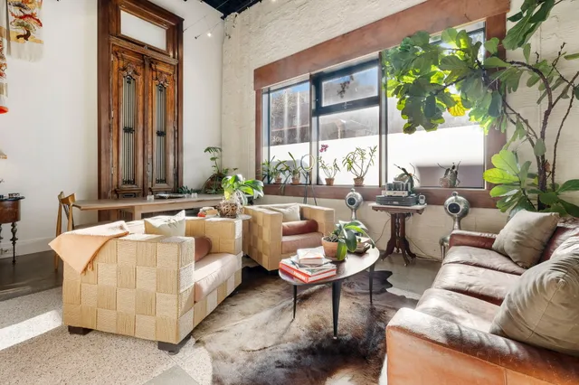 $2,750,000 | 517 King Street, Unit PH 1, Charleston, SC 29403