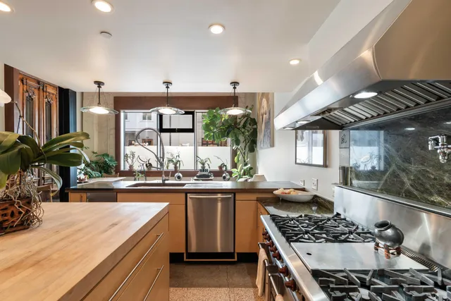 $2,750,000 | 517 King Street, Unit PH 1, Charleston, SC 29403