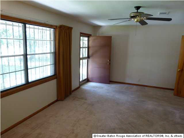 4457 Beech Street Baton Rouge, LA 70805 - Photo 3 of 10 Gallery Image 3