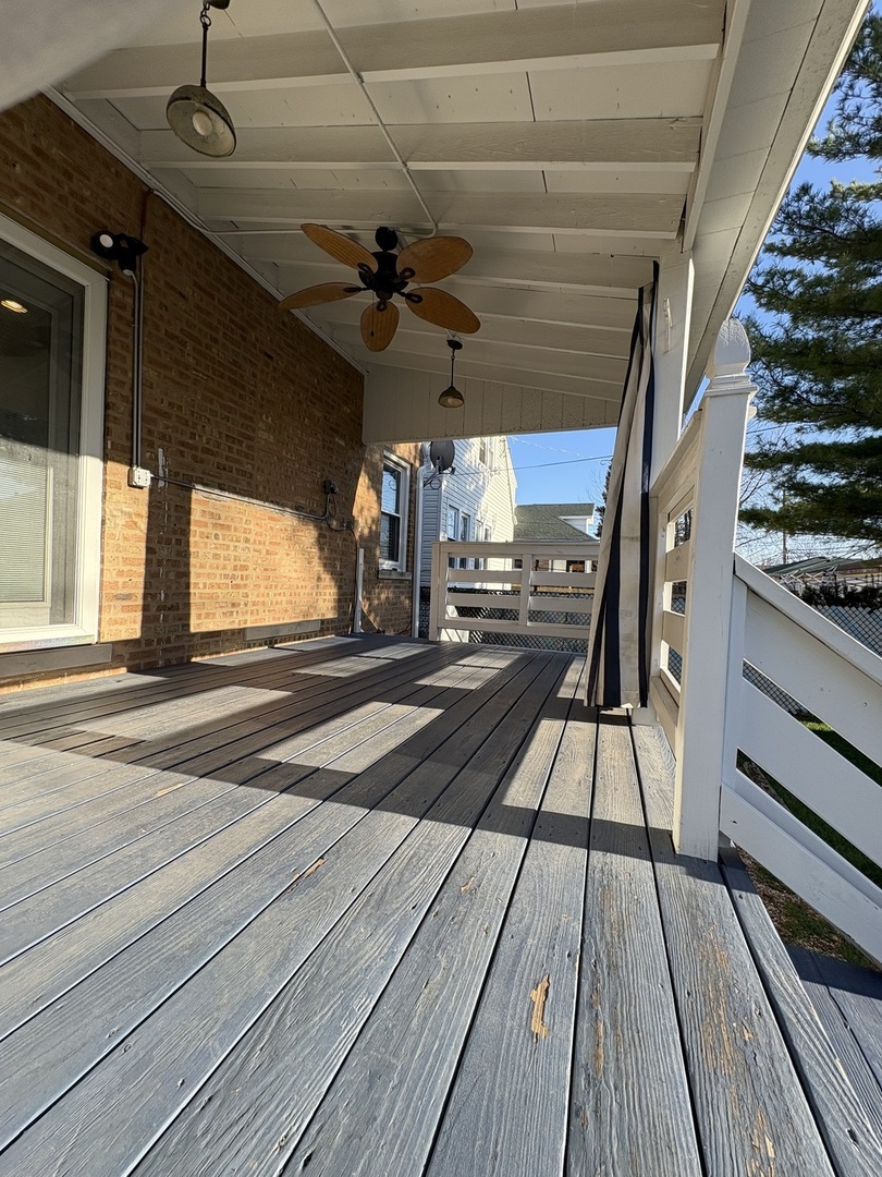 3528 North Neva Avenue Chicago, IL 60634 - Photo 36 of 37 a view of outdoor space