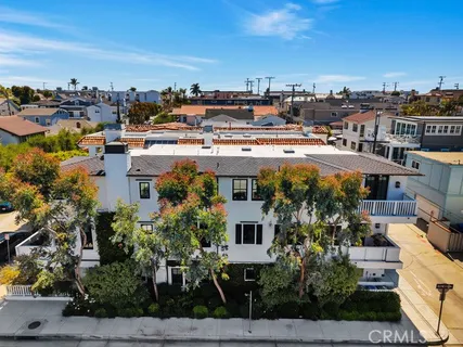 $8,500,000 | 441 3rd Street, Manhattan Beach, CA 90266