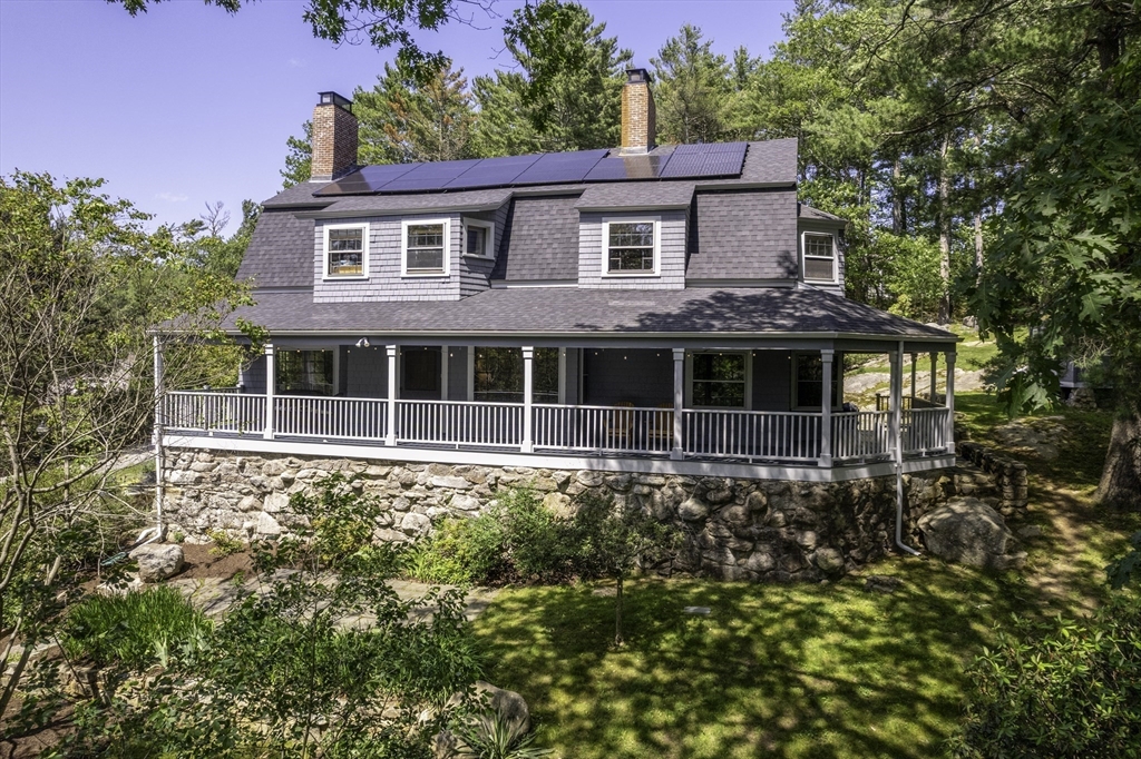 7 Emily Lane Gloucester, MA 01930 - Photo 2 of 42