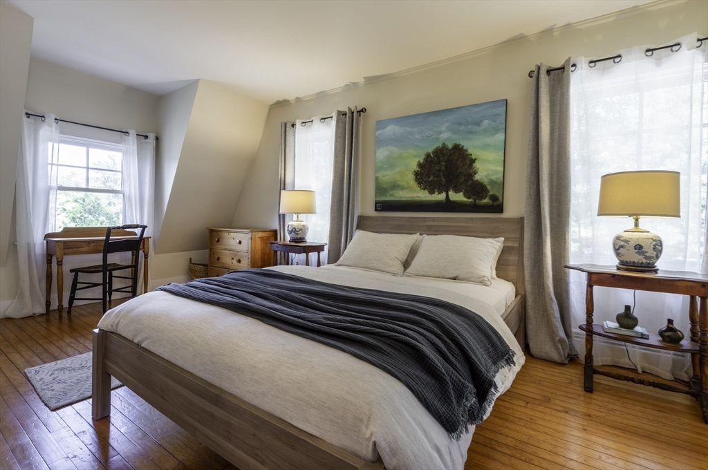 7 Emily Lane Gloucester, MA 01930 - Photo 23 of 42