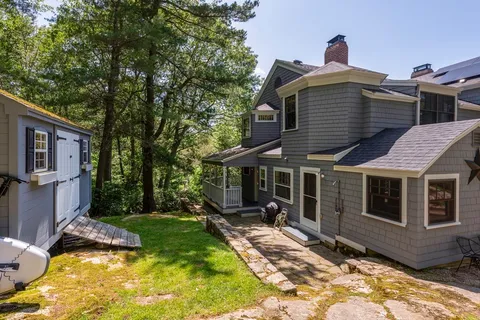 $1,525,000 | 7 Emily Lane, Gloucester, MA 01930