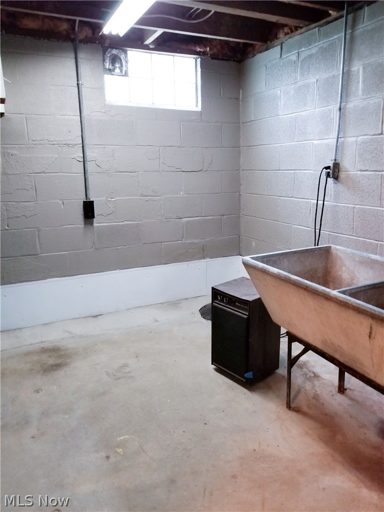 1496 Garman Road Akron, OH 44313 - Photo 24 of 28 Gallery Image 24