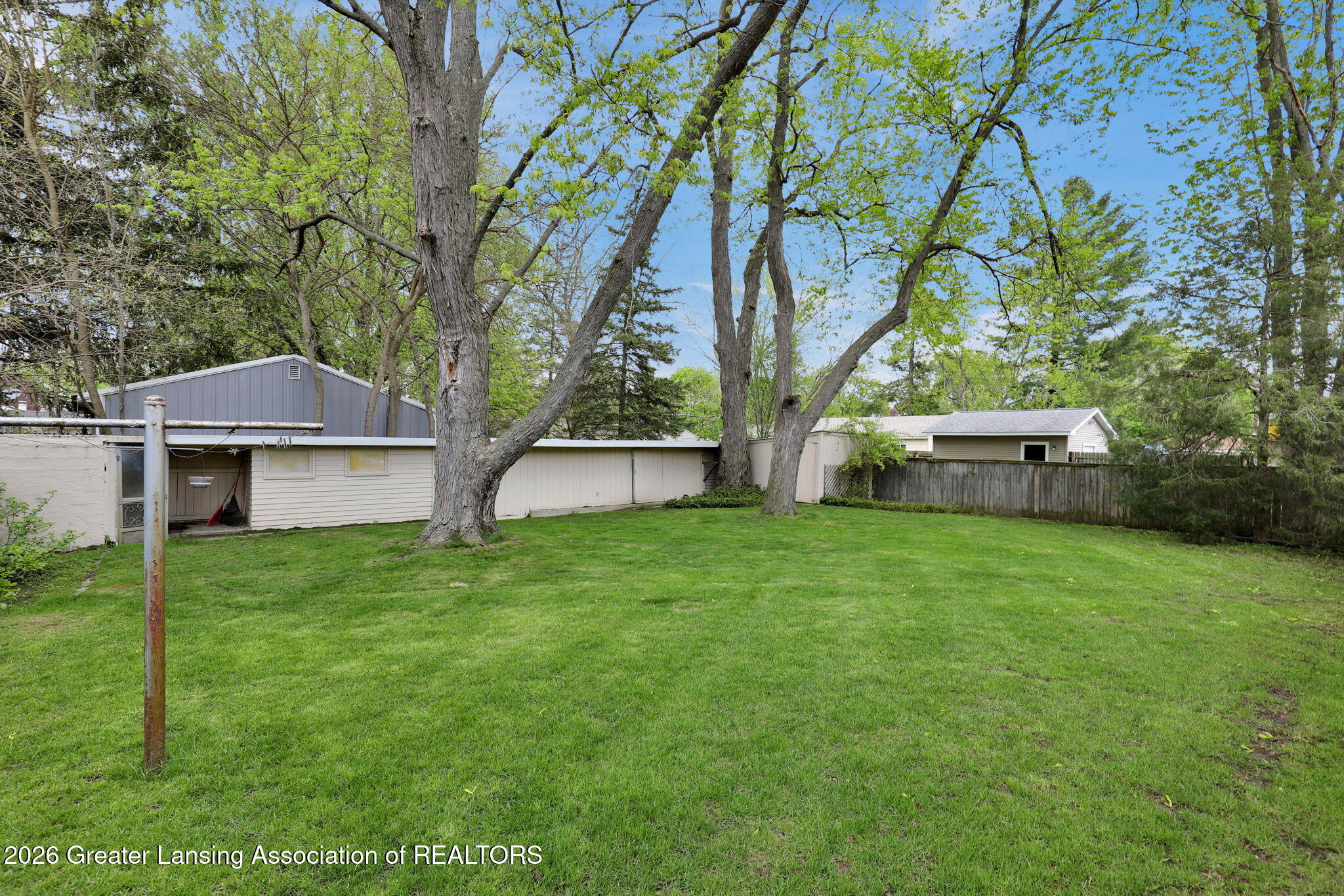 4604 Holt Road Holt, MI 48842 - Photo 5 of 43 05_39-web-or-mls-Open Ended Media-05