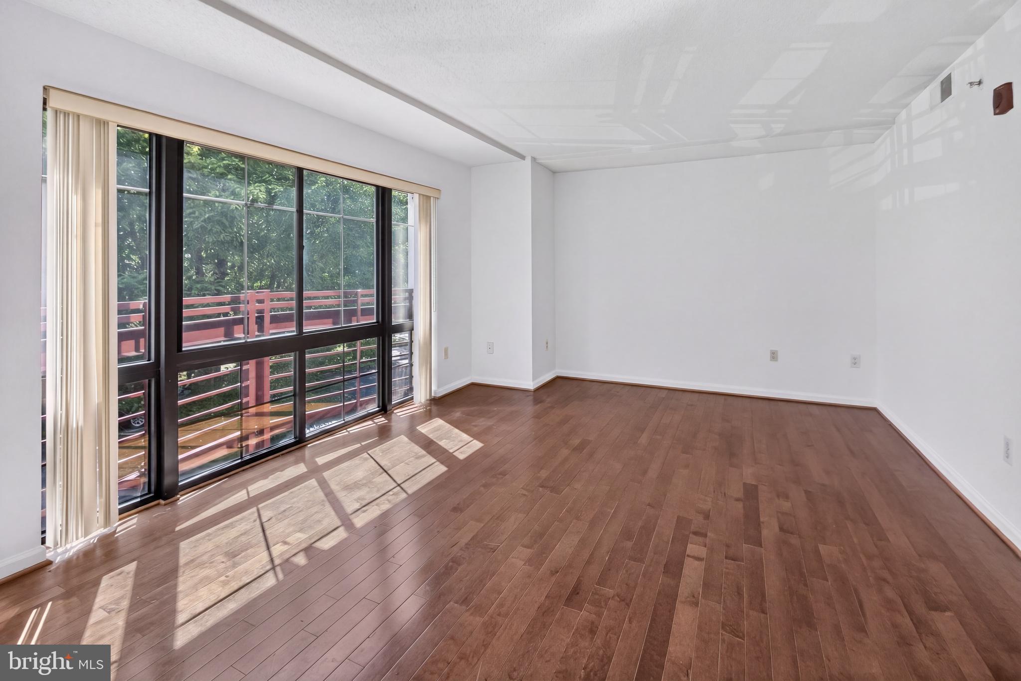 7923 Eastern Avenue Northwest, Unit 201 Silver Spring, MD 20910 - Photo 6 of 47