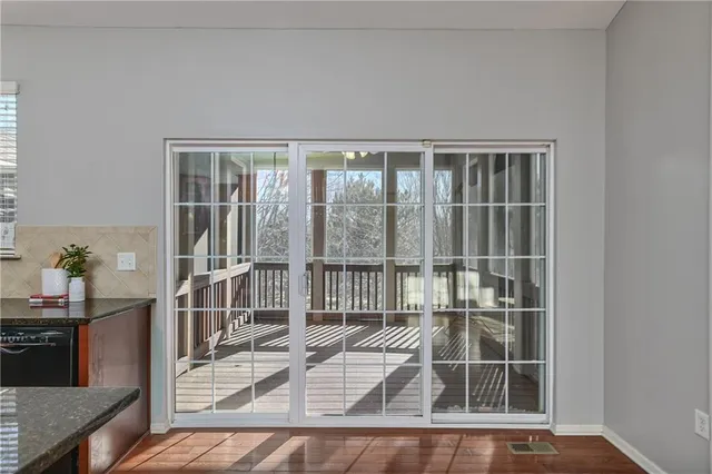 $439,000 | 9886 Nieman Place, Overland Park, KS 66214