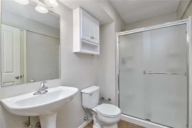 $439,000 | 9886 Nieman Place, Overland Park, KS 66214