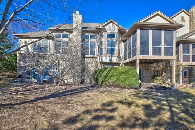 $439,000 | 9886 Nieman Place, Overland Park, KS 66214