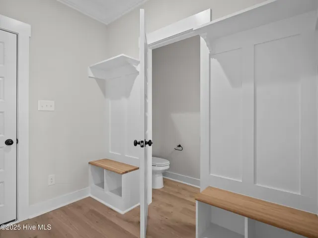 $619,900 | 301 East Ivybridge Drive, Hubert, NC 28539