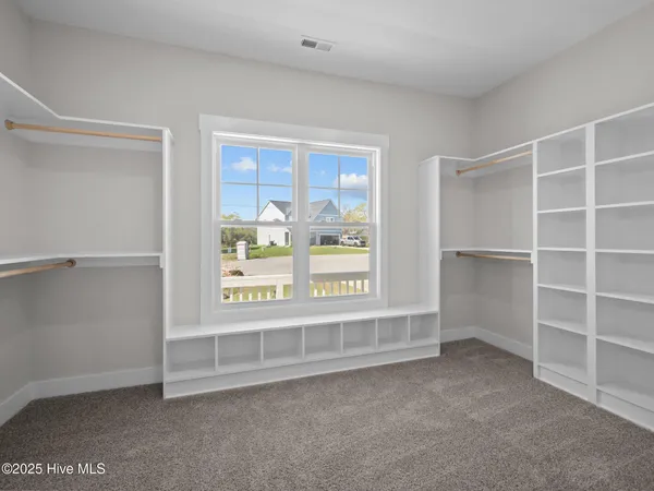 $609,900 | 301 East Ivybridge Drive, Hubert, NC 28539