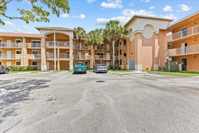 $1,850 | 6900 Southwest 39th Street, Unit 208J, Davie, FL 33314