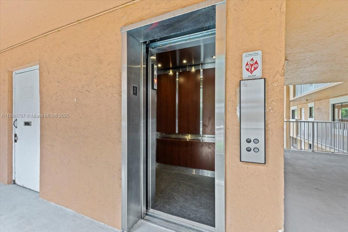 6900 Southwest 39th Street, Unit 208J Davie, FL 33314 - Photo 22 of 28