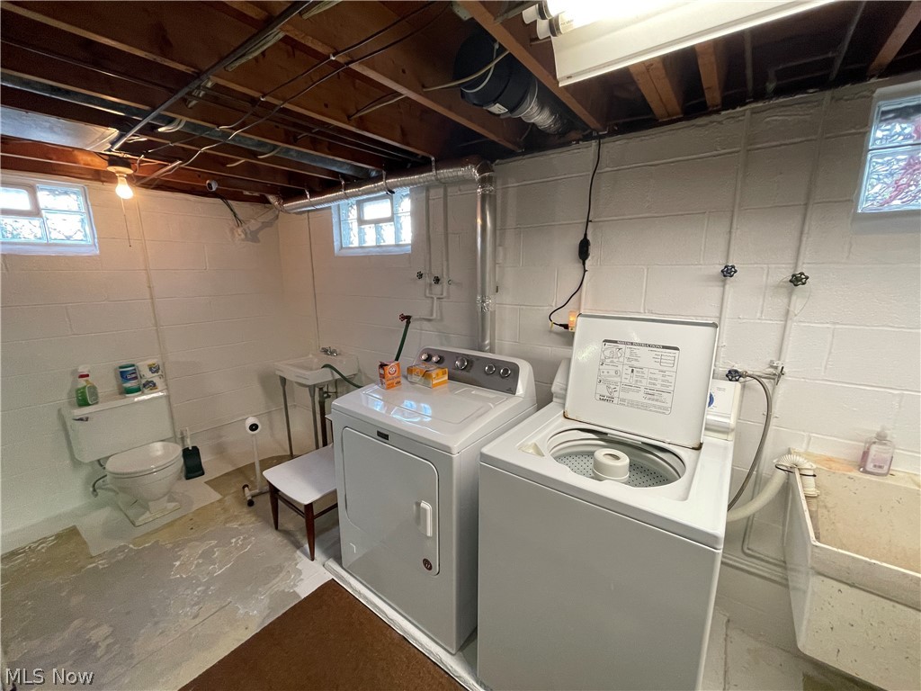677 Mannering Road Eastlake, OH 44095 - Photo 30 of 32 Gallery Image 30