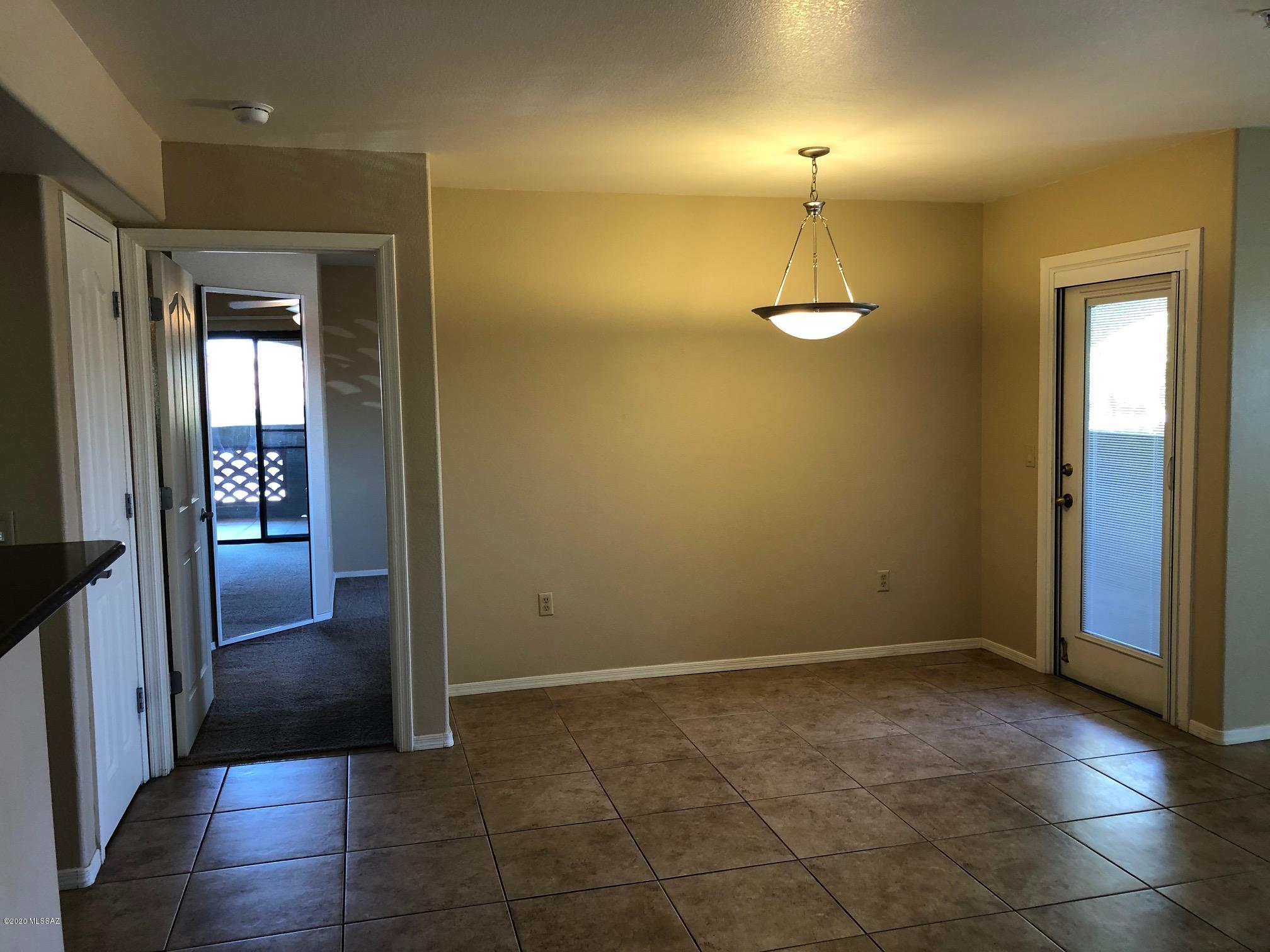 5751 North Kolb Road, Unit 20202 Tucson, AZ 85750 - Photo 7 of 18