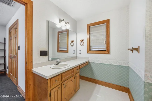 $330,000 | 934 Falcon Circle, Greenville, NC 27834