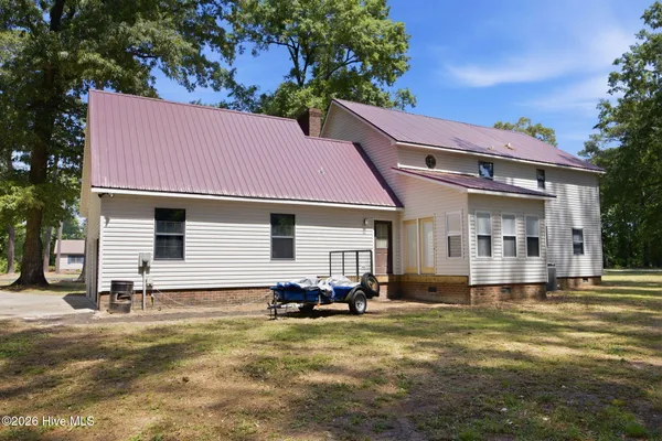 $330,000 | 934 Falcon Circle, Greenville, NC 27834