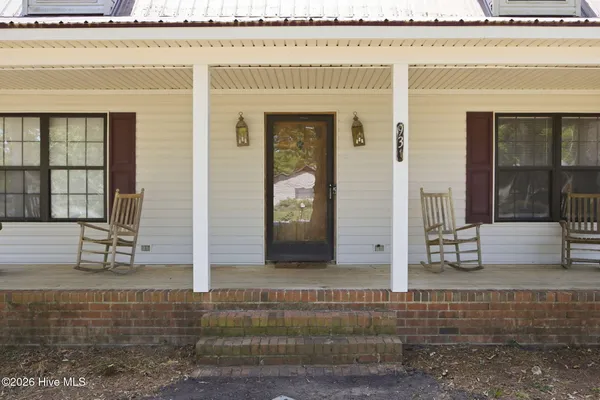 $330,000 | 934 Falcon Circle, Greenville, NC 27834
