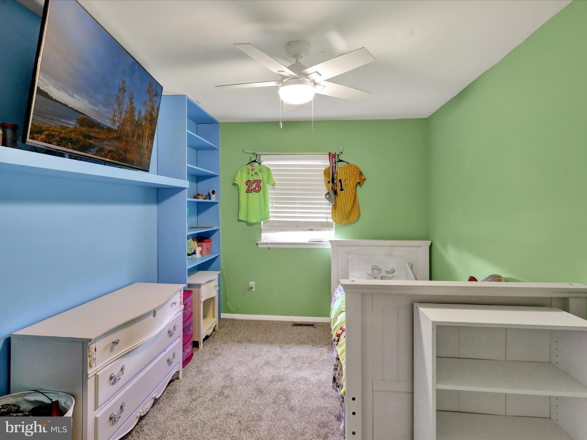 1212 Deer Run Reading, PA 19606 - Photo 17 of 29 a bathroom with a sink toilet and window
