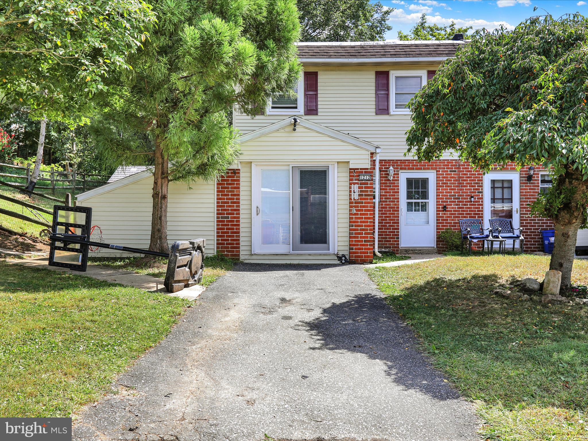 1212 Deer Run Reading, PA 19606 - Photo 6 of 29 a front view of house with yard