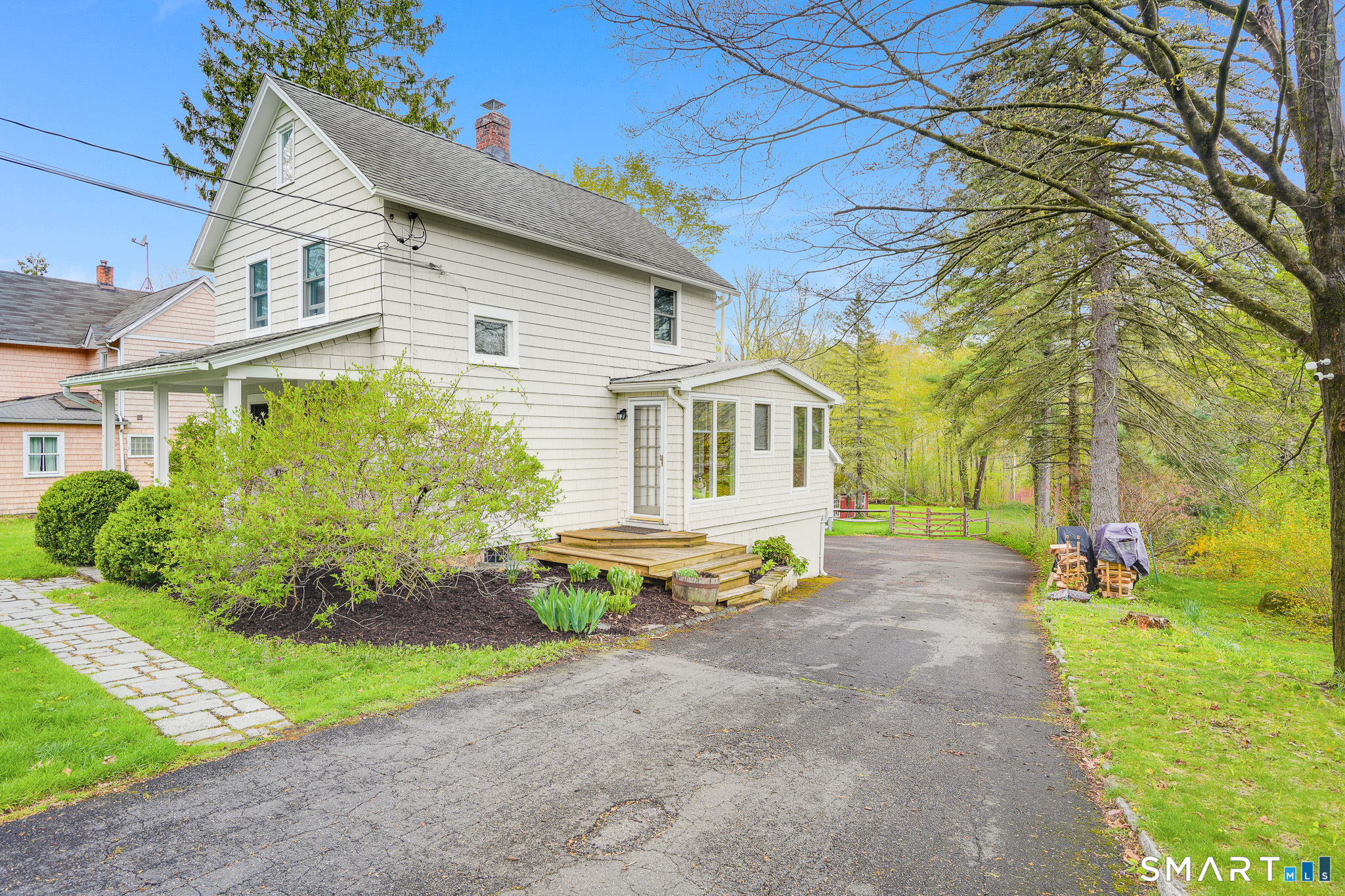 130 Ramapoo Road Ridgefield, CT 06877 - Photo 3 of 36