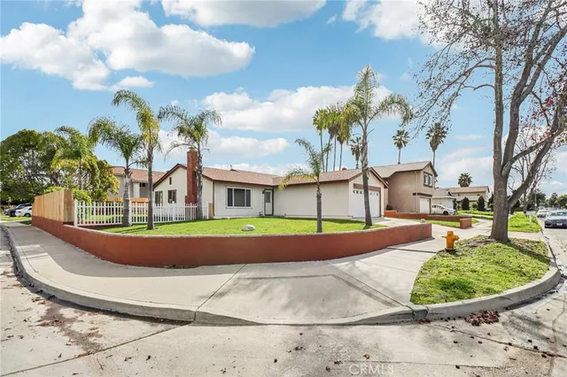$800,000 | 318 Festival Drive, Oceanside, CA 92057