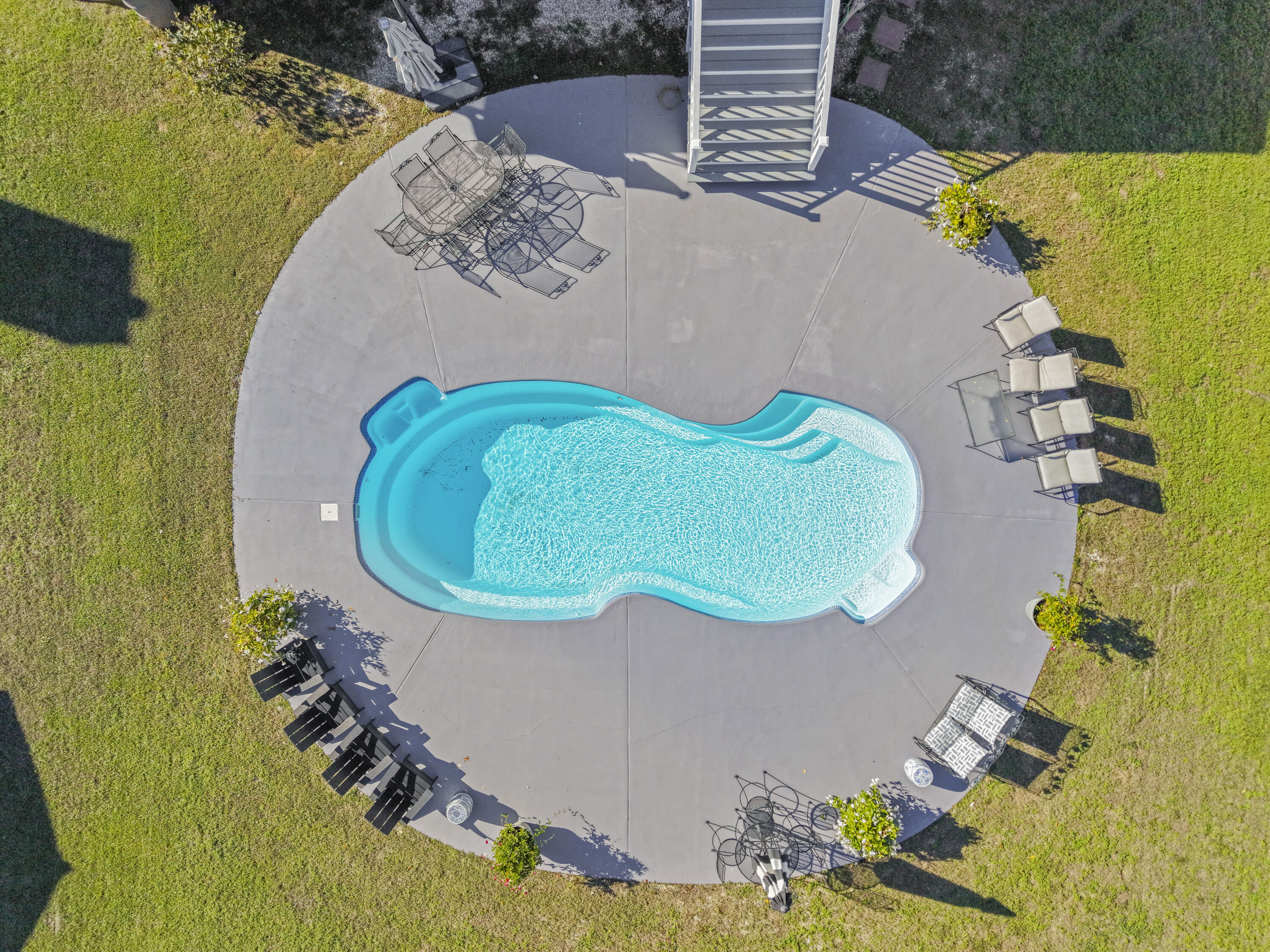 1427 Battle Ground Road Charleston, SC 29412 - Photo 17 of 60 In-Ground Pool