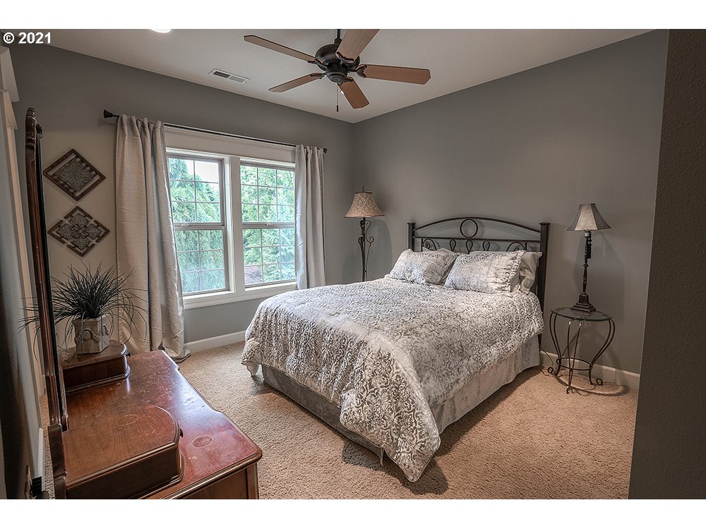 24605 Northwest 4th Court Ridgefield, WA 98642 - Photo 21 of 32