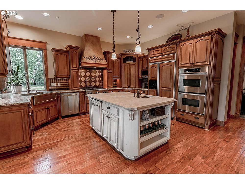 24605 Northwest 4th Court Ridgefield, WA 98642 - Photo 5 of 32