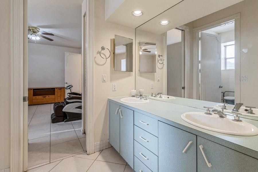 860 Southwest 22nd Street Boca Raton, FL 33486 - Photo 21 of 31 Photo 21
