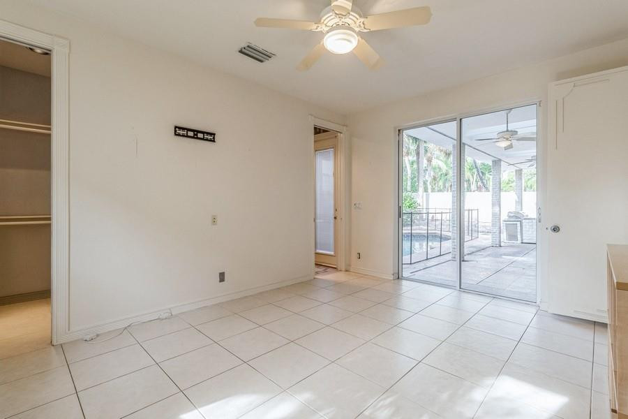 860 Southwest 22nd Street Boca Raton, FL 33486 - Photo 23 of 31 Guest 5