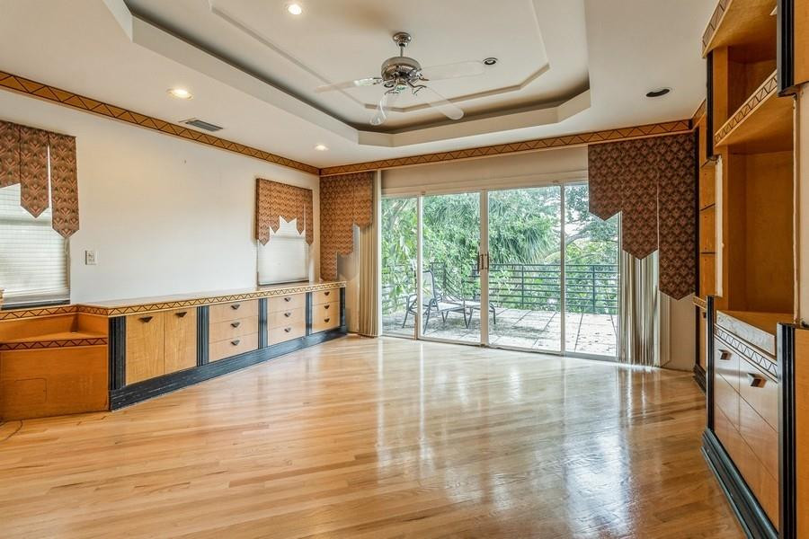 860 Southwest 22nd Street Boca Raton, FL 33486 - Photo 10 of 31 Photo 10