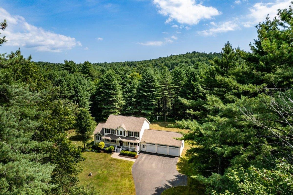 155 Wallace Road Bedford, NH 03110 - Photo 3 of 48