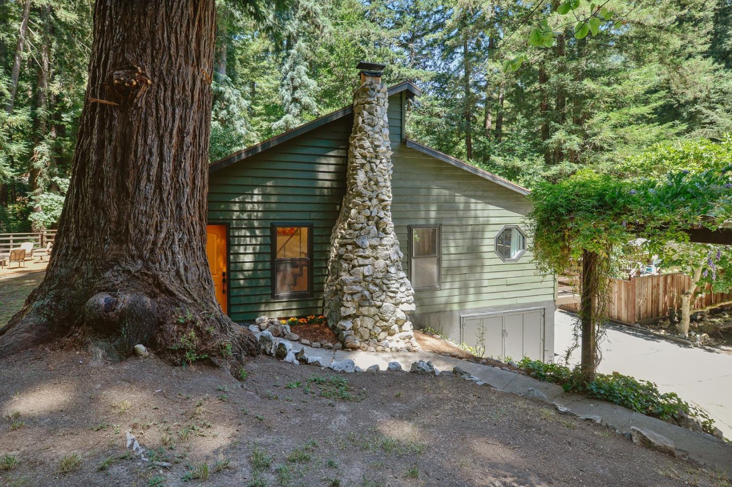 139 West Hill Road Felton, CA 95018 - Photo 3 of 33 Gallery Image 3