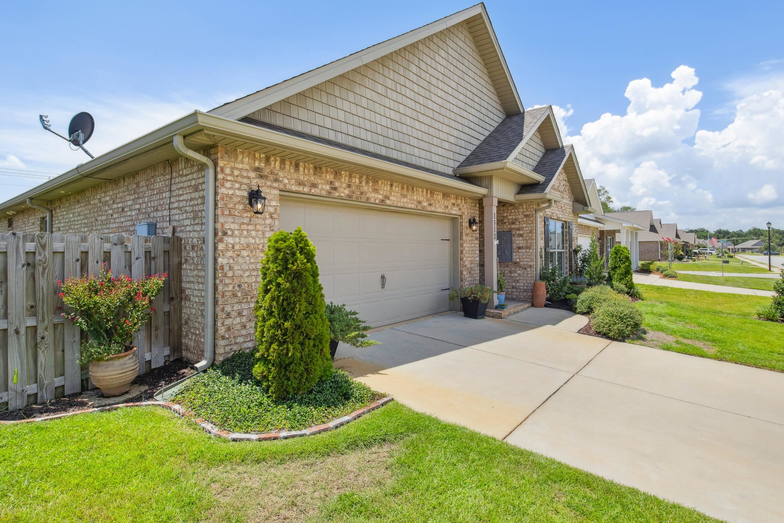 1512 Kairos Loop Foley, AL 36535 - Photo 4 of 28