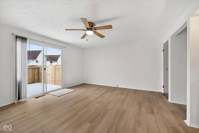 $127,900 | 10186 Dedham Drive, Indianapolis, IN 46229